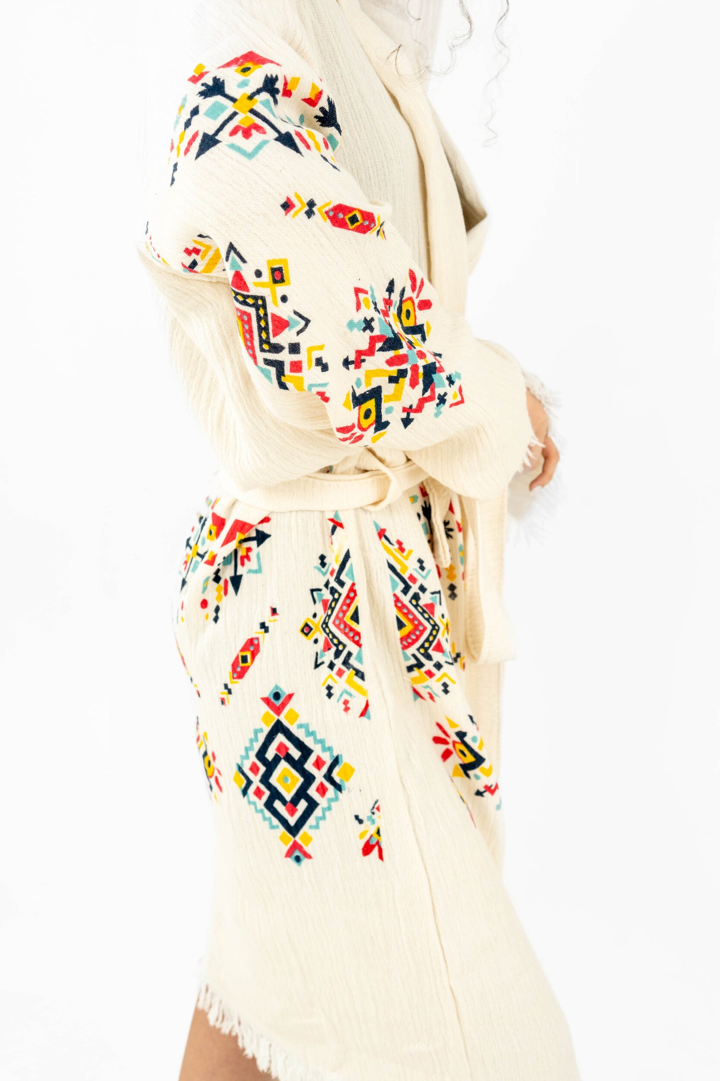 Anitta Robe – Handcrafted Anatolian Elegance with Geometric Patterns