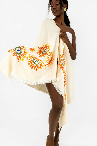 Serenity Towel – Radiant Mediterranean Elegance