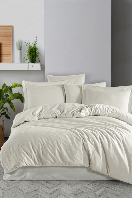 Premium Bedding Krem Çiçek Nevresim Takımı